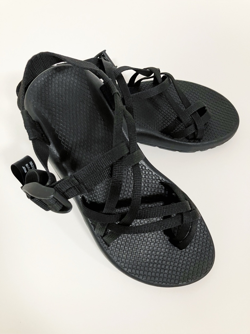 Chaco | Black ZX/2 Classic Sandals 8 Chic Gorpcore Minimalist Neutral Outdoors